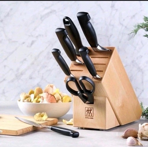 Zwilling four star - 8-pc,, knife